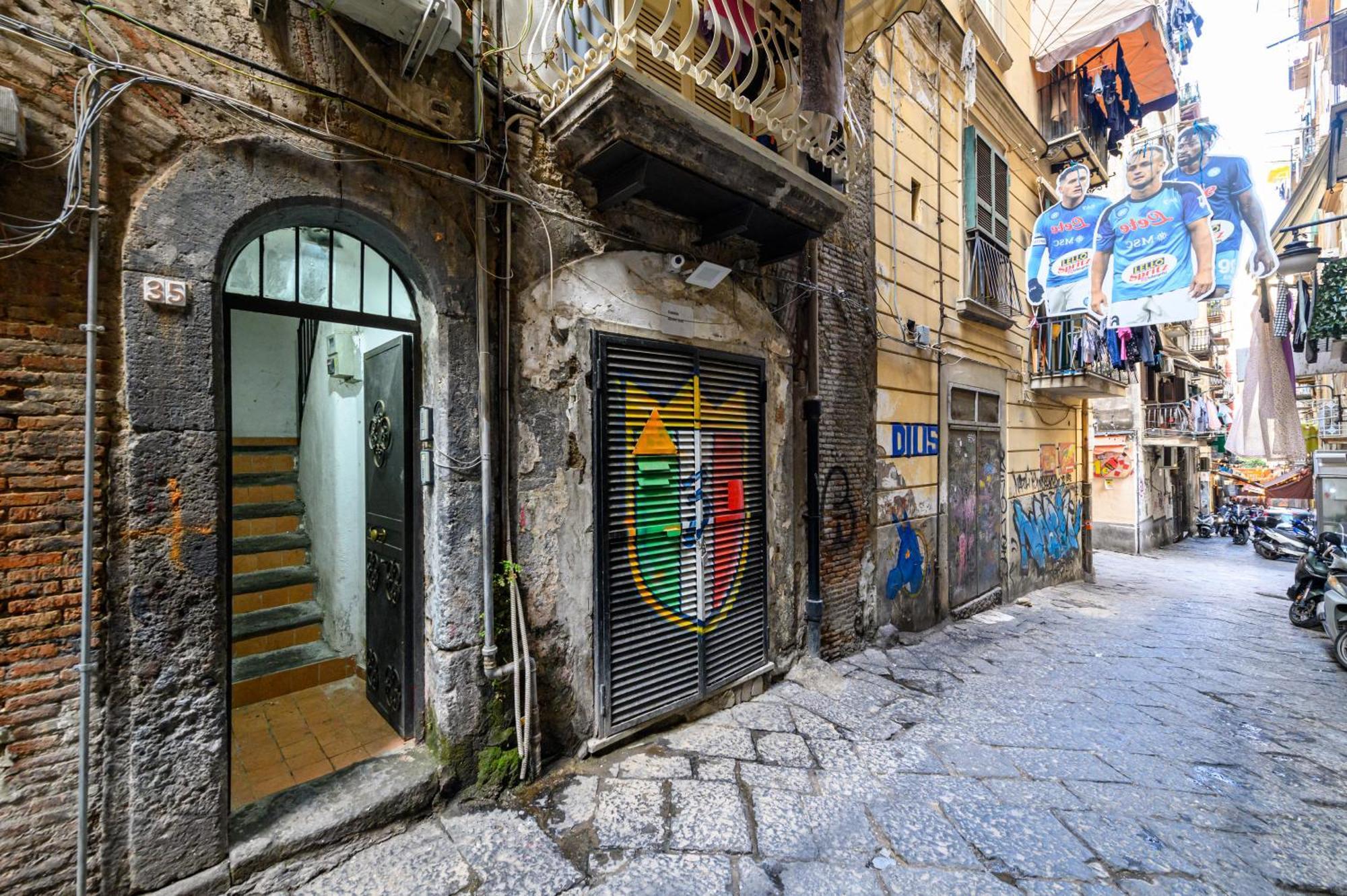 Apartment Murales In Bed Spagnoli *